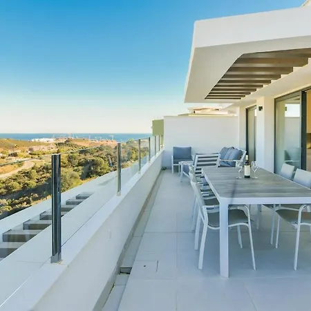Penthouse With Sea Views Apartment